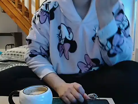 Lauzo21 online show from 6, 10, 2025