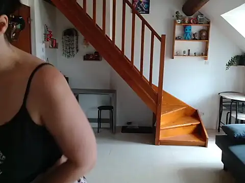 Snapshot of Lauzo21 chatting on 10, 6, 2026 Lauzo21 online show from 10, 6, 2026