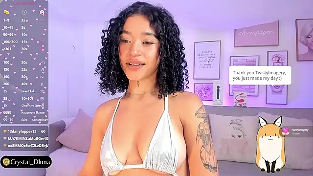 Crystal Dluna online show from 23, 1, 2025