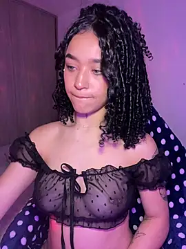 Crystal Dluna online show from 16, 9, 2025