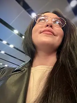 meow girl online show from 9, 2, 2025