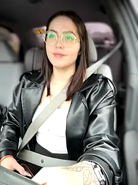 meow girl online show from 15, 10, 2025