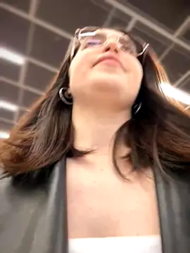 meow girl online show from 10, 11, 2025