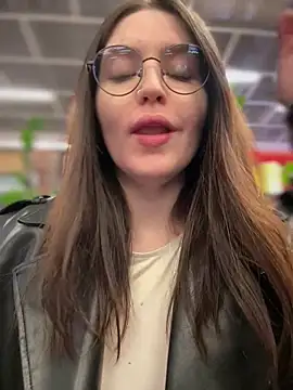 meow girl online show from 6, 2, 2026