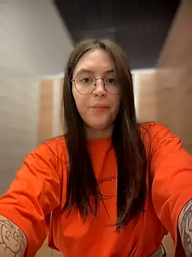 Snapshot of meow_girl chatting on 10, 6, 2026 meow girl online show from 10, 6, 2026