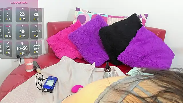 Snapshot of yahaira_ chatting on 3, 12, 2024 yahaira online show from 3, 12, 2024