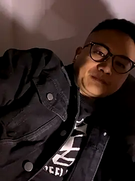 lixiaoshuai8 online show from 15, 12, 2025