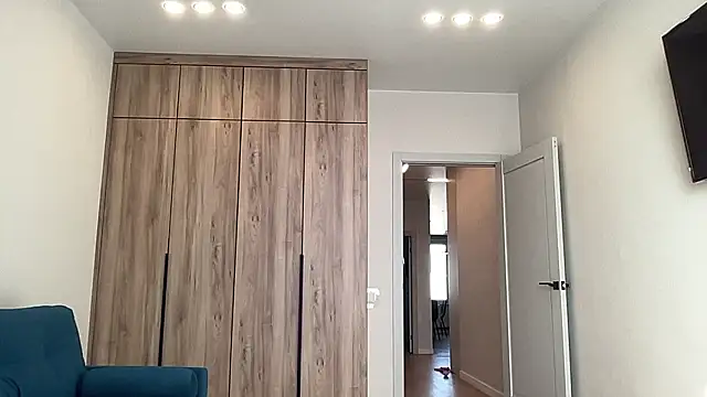 cute mark online show from 27, 3, 2026