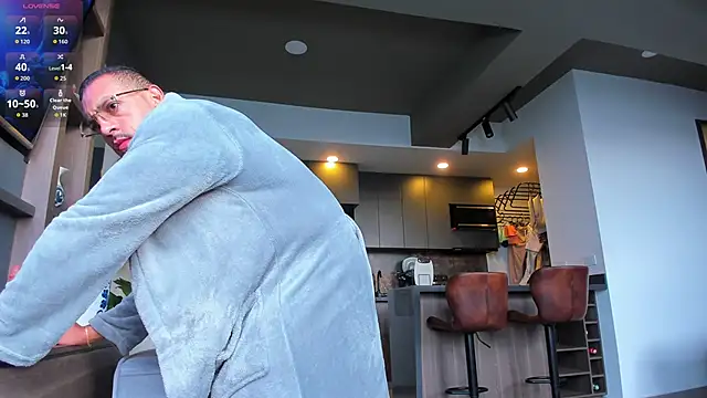 Maximo Marcelo online show from 15, 1, 2026