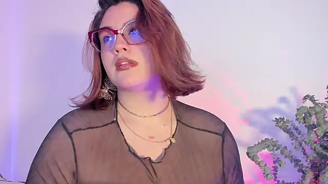 Snapshot of Candelariia_ chatting on 10, 3, 2025 Candelariia online show from 10, 3, 2025