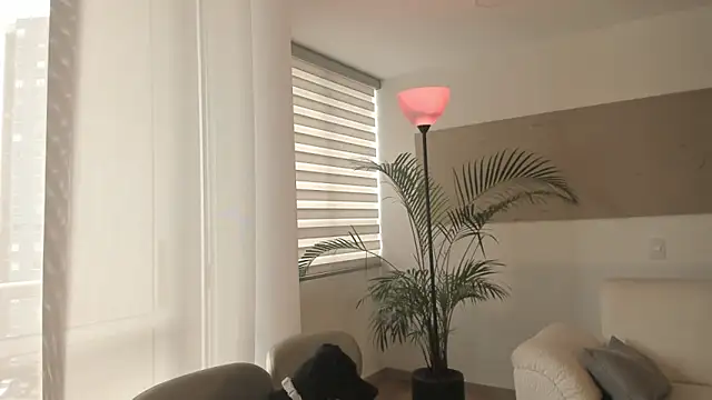 Snapshot of Candelariia_ chatting on 16, 9, 2025 Candelariia online show from 16, 9, 2025