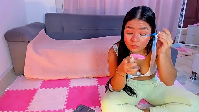 HayamiKioto online show from 7, 11, 2025