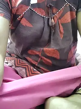 Snapshot of Tamilrojanew chatting on 20, 5, 2026 Tamilrojanew online show from 20, 5, 2026