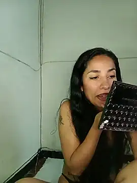 chloewildd  online show from 14, 3, 2026