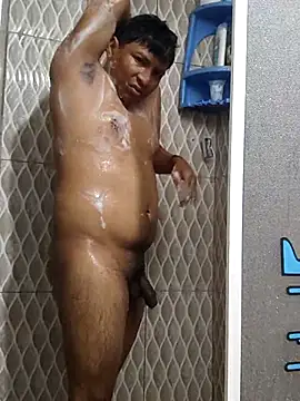 Tu papi 69  online show from 18, 10, 2025