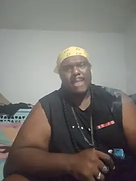 Snapshot of BigBossaNova69 chatting on 9, 6, 2026 BigBossaNova69 online show from 9, 6, 2026