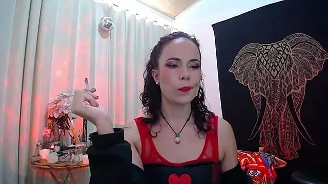 Snapshot of AmaRiv chatting on 28, 12, 2024 AmaRiv online show from 28, 12, 2024