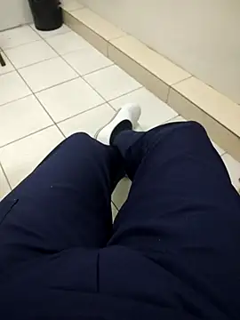 gatmoreno1 online show from 29, 9, 2025