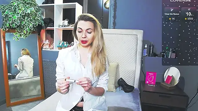 KiraNikson online show from 18, 1, 2026