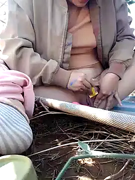 Betty20zx online show from 29, 12, 2024