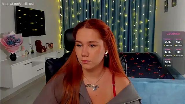 Snapshot of VasilisaHaas chatting on 15, 10, 2025 VasilisaHaas online show from 15, 10, 2025