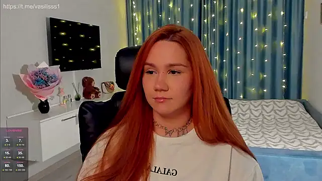 Snapshot of VasilisaHaas chatting on 22, 10, 2025 VasilisaHaas online show from 22, 10, 2025