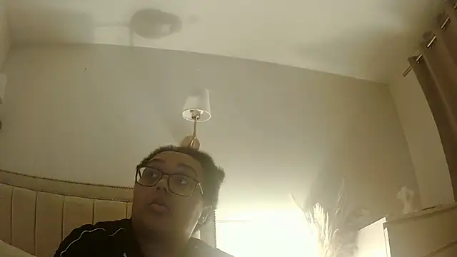 vanilla chocolate23 online show from 7, 11, 2025