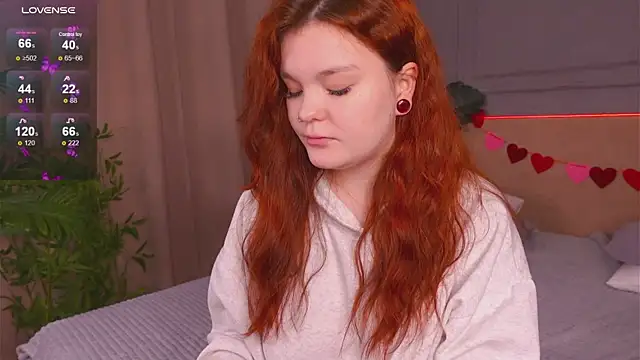 Snapshot of EnnySunrise chatting on 17, 2, 2025 EnnySunrise online show from 17, 2, 2025