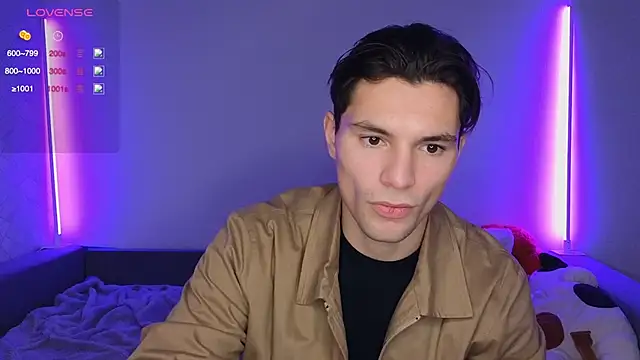 denlover1 online show from 3, 12, 2025