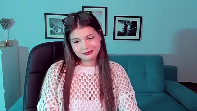 AdeliaKiss online show from 28, 1, 2025