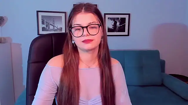 AdeliaKiss online show from 5, 2, 2025