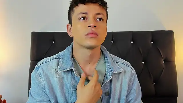 Angel Cuervo online show from 12, 1, 2025