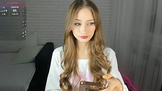 candyboofairy online show from 12, 3, 2025