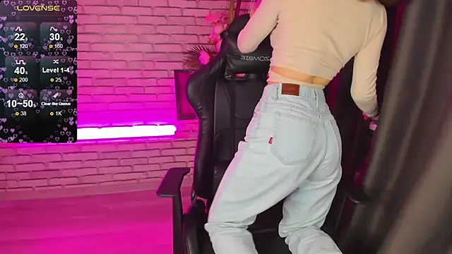 Snapshot of Tonya_Gray chatting on 13, 12, 2024 Tonya Gray online show from 13, 12, 2024