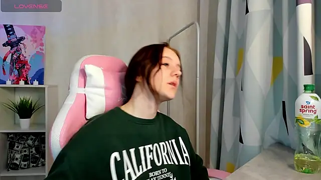 Snapshot of Tonya_Gray chatting on 29, 12, 2024 Tonya Gray online show from 29, 12, 2024