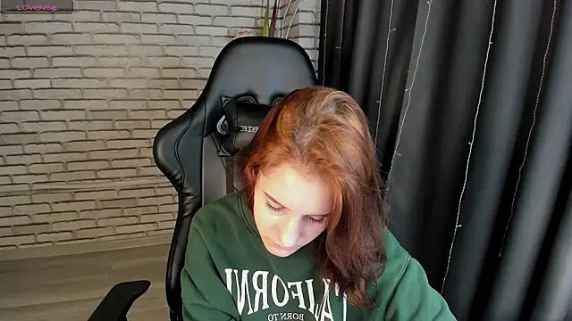 Snapshot of Tonya_Gray chatting on 17, 2, 2025 Tonya Gray online show from 17, 2, 2025