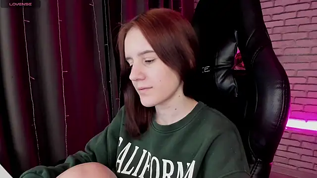 Snapshot of Tonya_Gray chatting on 19, 2, 2025 Tonya Gray online show from 19, 2, 2025