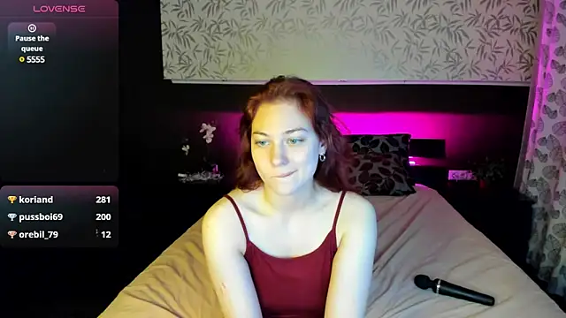 Miss you kiss online show from 3, 1, 2025