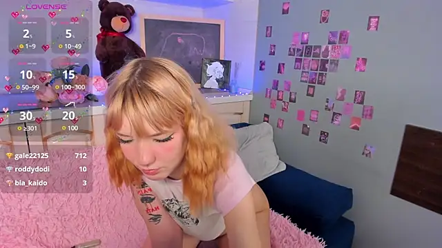 Linablueeyed online show from 18, 2, 2025