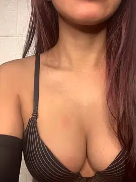 Sweety 008 online show from 13, 1, 2025