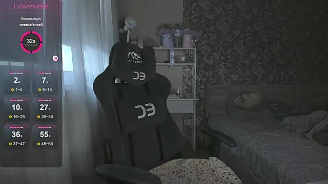 Snapshot of kate8ketee8 chatting on 28, 10, 2025 kate8ketee8 online show from 28, 10, 2025