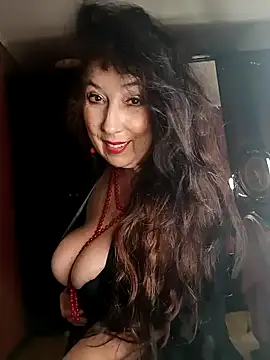 GypsyEsmeralda online show from 9, 1, 2025