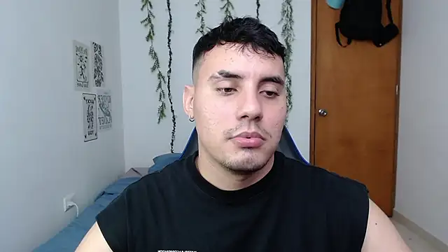 Donovanarmyy online show from 17, 10, 2025