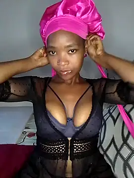 NunuBerry16 online show from 10, 3, 2025