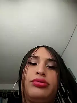 Pussycat 9999 online show from 17, 1, 2025