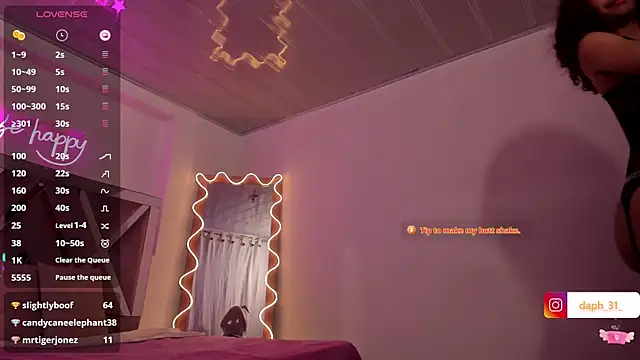 Daphnne tay online show from 6, 3, 2025