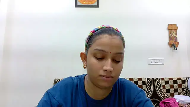 Aleena Rai online show from 4, 10, 2025