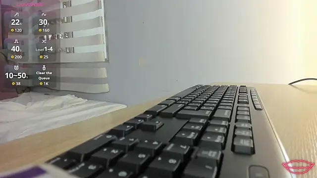 lou rosse  online show from 29, 9, 2025