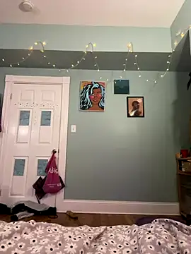 Snapshot of ebonycatlisaaaalime chatting on 9, 9, 2025 ebonycatlisaaaalime online show from 9, 9, 2025