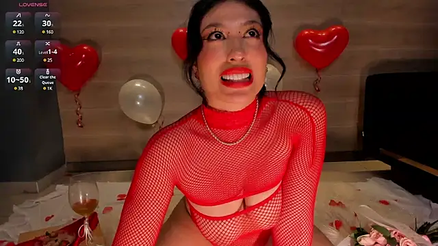 Snapshot of IrinaPortman chatting on 15, 2, 2025 IrinaPortman online show from 15, 2, 2025